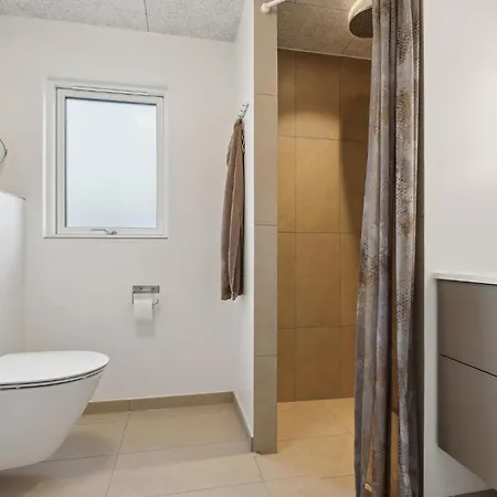 Beautiful In With Sauna Semesterbostad *