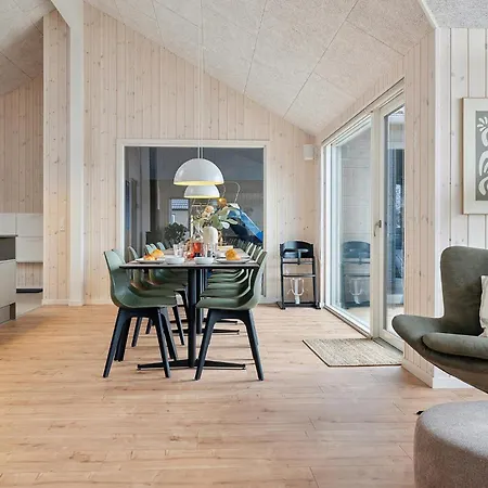 Semesterbostad Beautiful In With Sauna Otterup